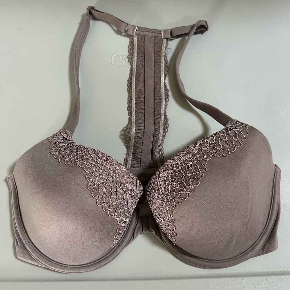 Victoria's Secret Lightly Lined Racerback Bra